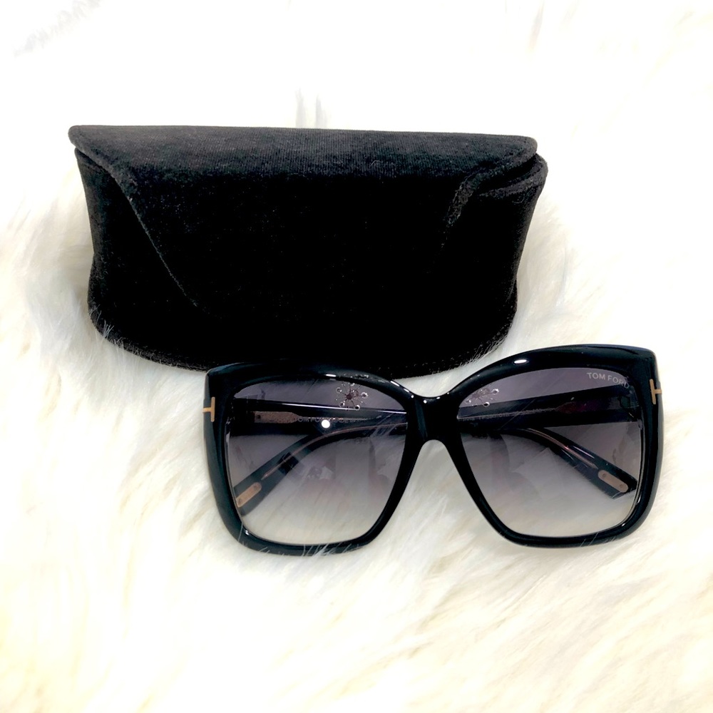 Tom Ford sunglasses Irina. Made in Italy